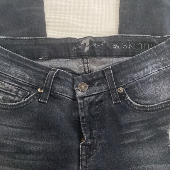 7 for all mankind “the skinny” jeans - Picture 2 of 5